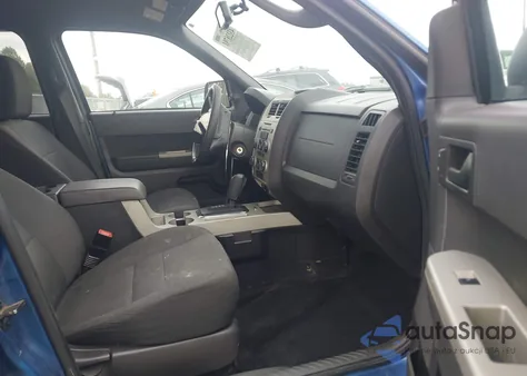 2010 Ford Escape Xlt from USA, damaged, VIN 1FMCU0D78AKB51176